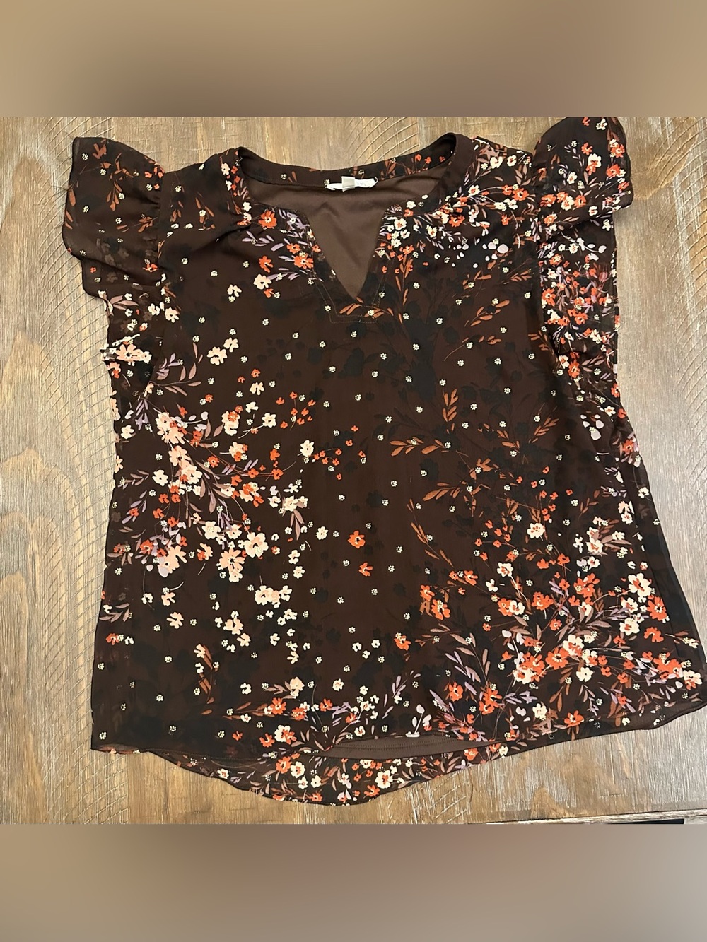 Nine Briton floral blouse with white, orange, and purple flowers, size L #flora